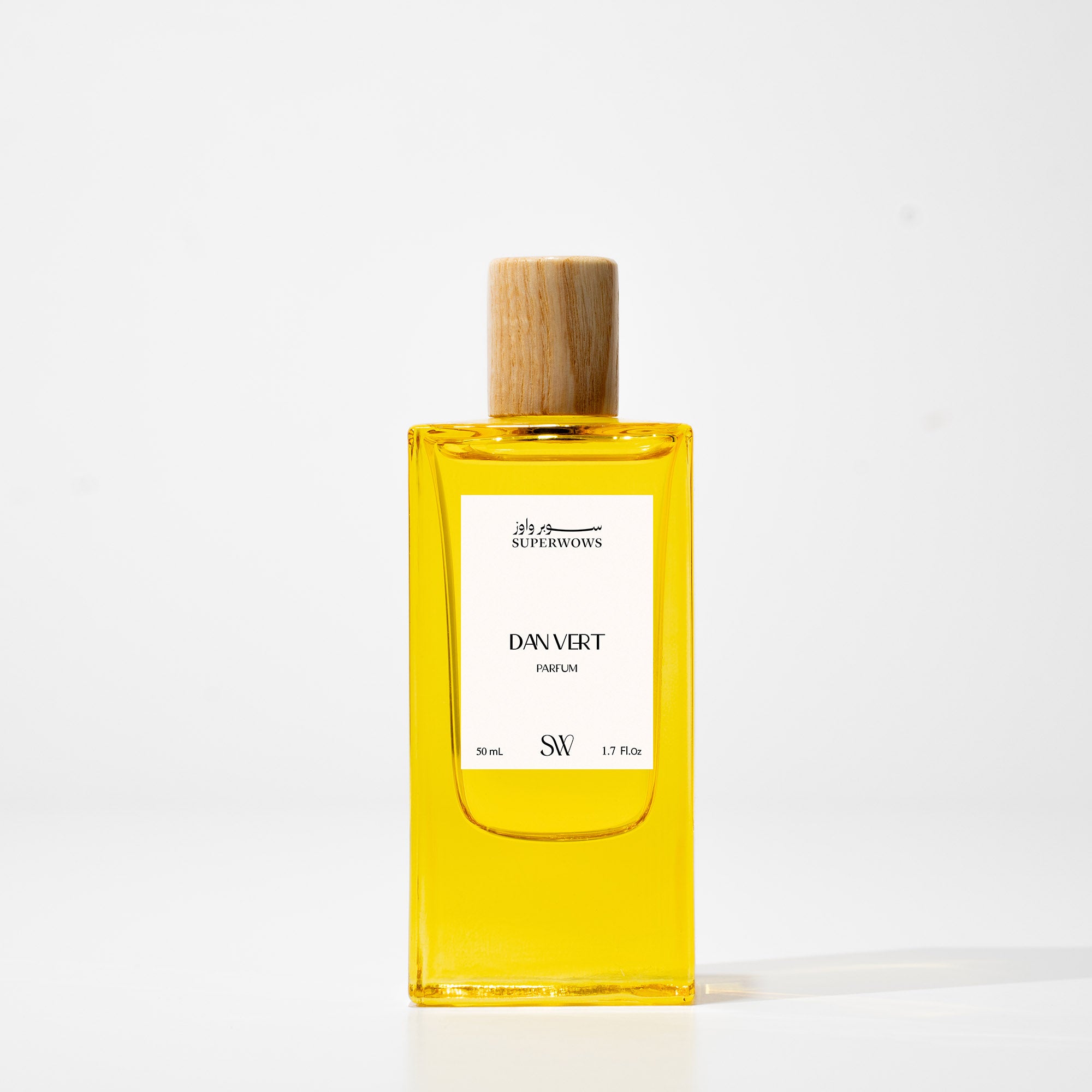عطر DanVert المنعش من Super Wows بنفحات الأعشاب الخضراء والليمون