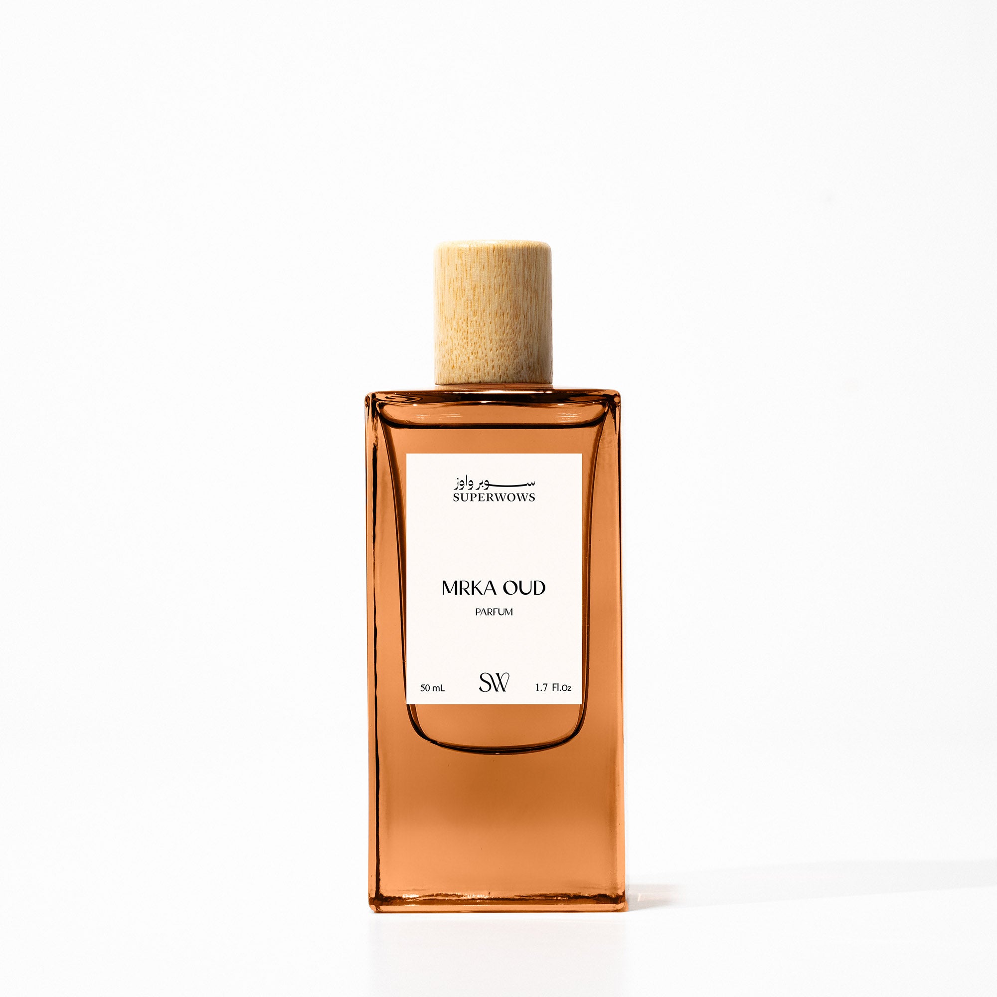"رشة عطر MRKA Oud المركز بنفحات العود الفاخرة من Super Wows"
"زجاجة، بنفحات العود الشرقي الفاخر"